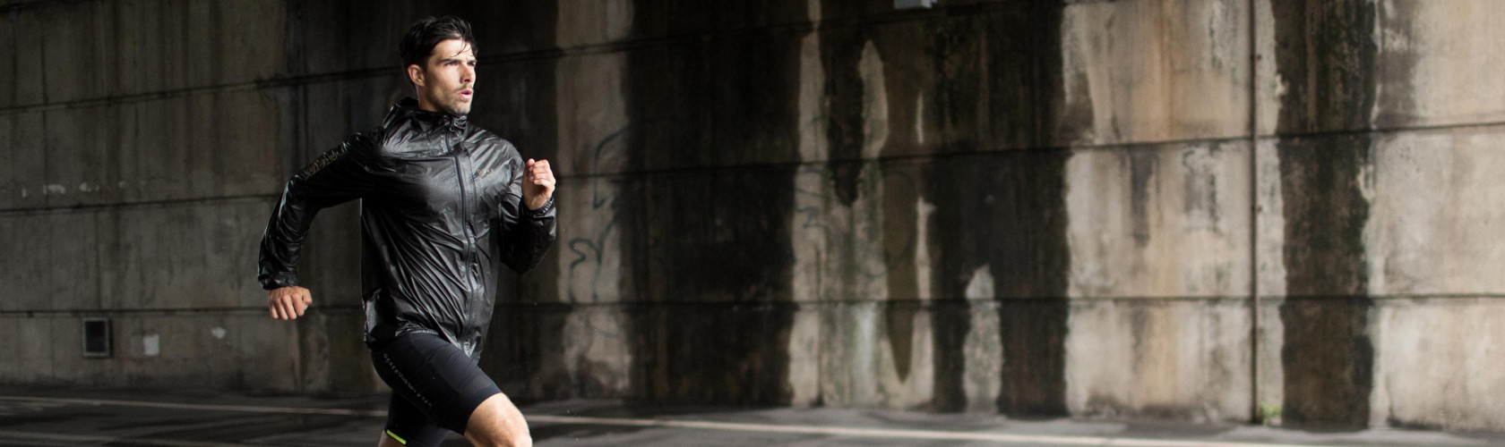 How To Choose The Best Running Jacket